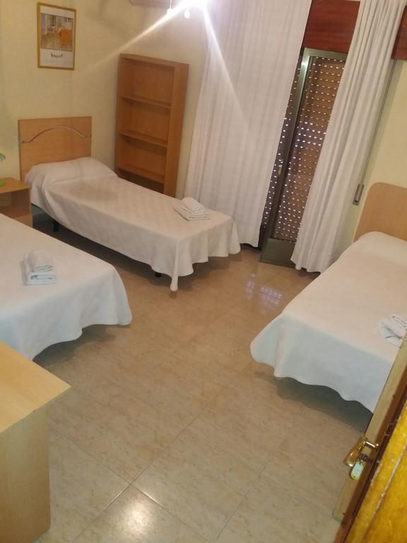 Hostal Jose Luis Brunete Eksteriør bilde