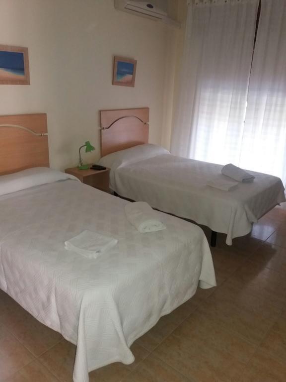 Hostal Jose Luis Brunete Eksteriør bilde